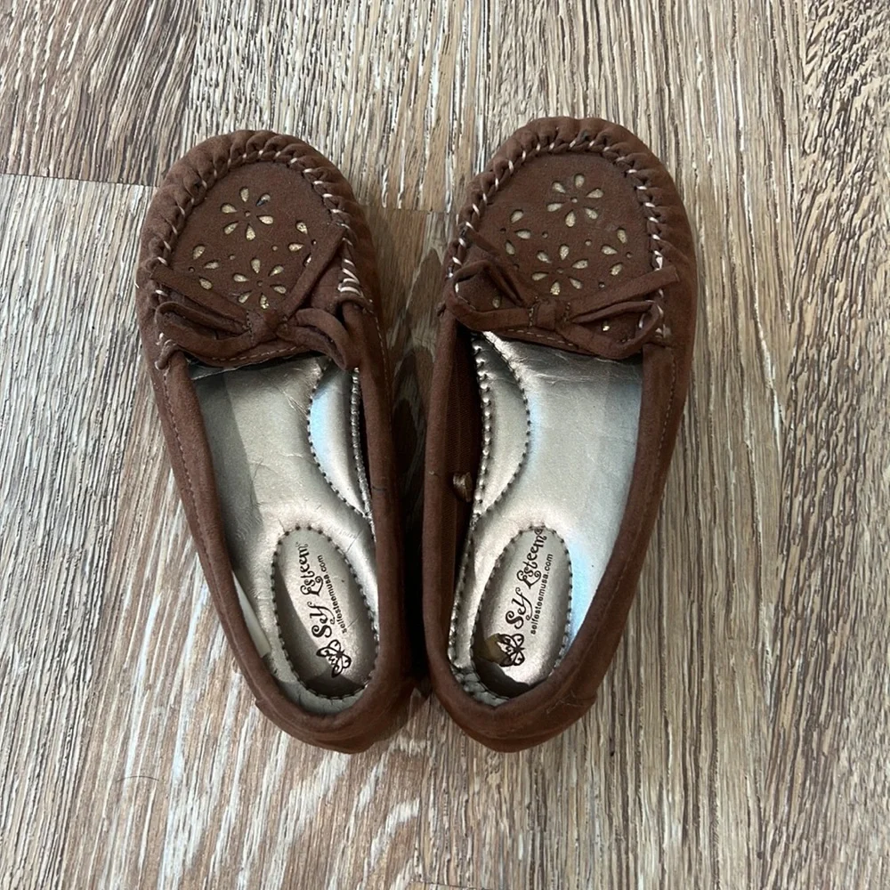 Self Esteem Girls brown suede moccasins slip ons size 11